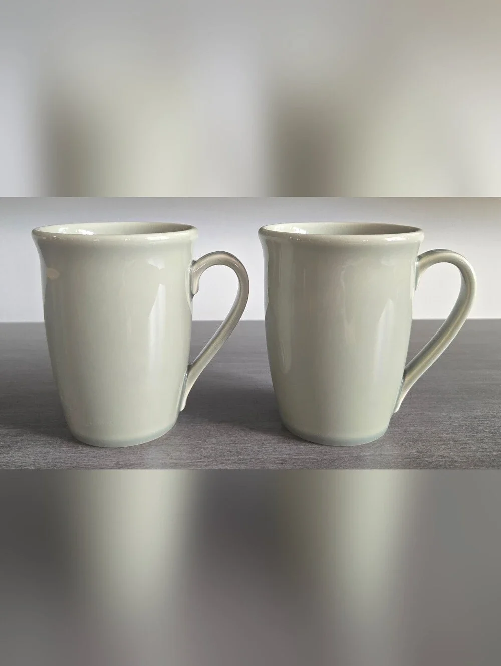 Crate & Barrel Set Of 2 Vintage Discontinued Sage Green Gallery Coffee Tea Mugs